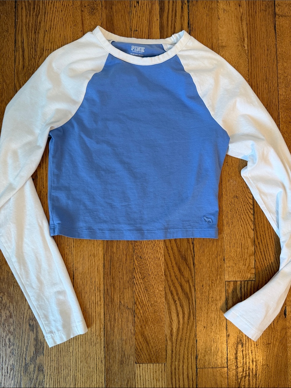 PINK Victoria's Secret Blue and White Raglan Long Sleeve Tee